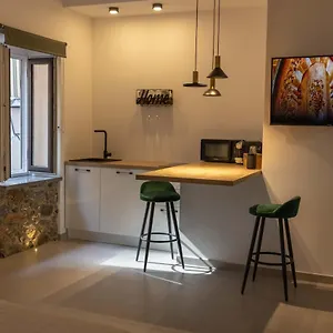 https://elecla-1.sicilyhotelsitaly.net