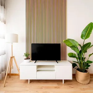 https://exclusive-2-bedroom-apartment-catania-95131.sicilyhotelsitaly.net